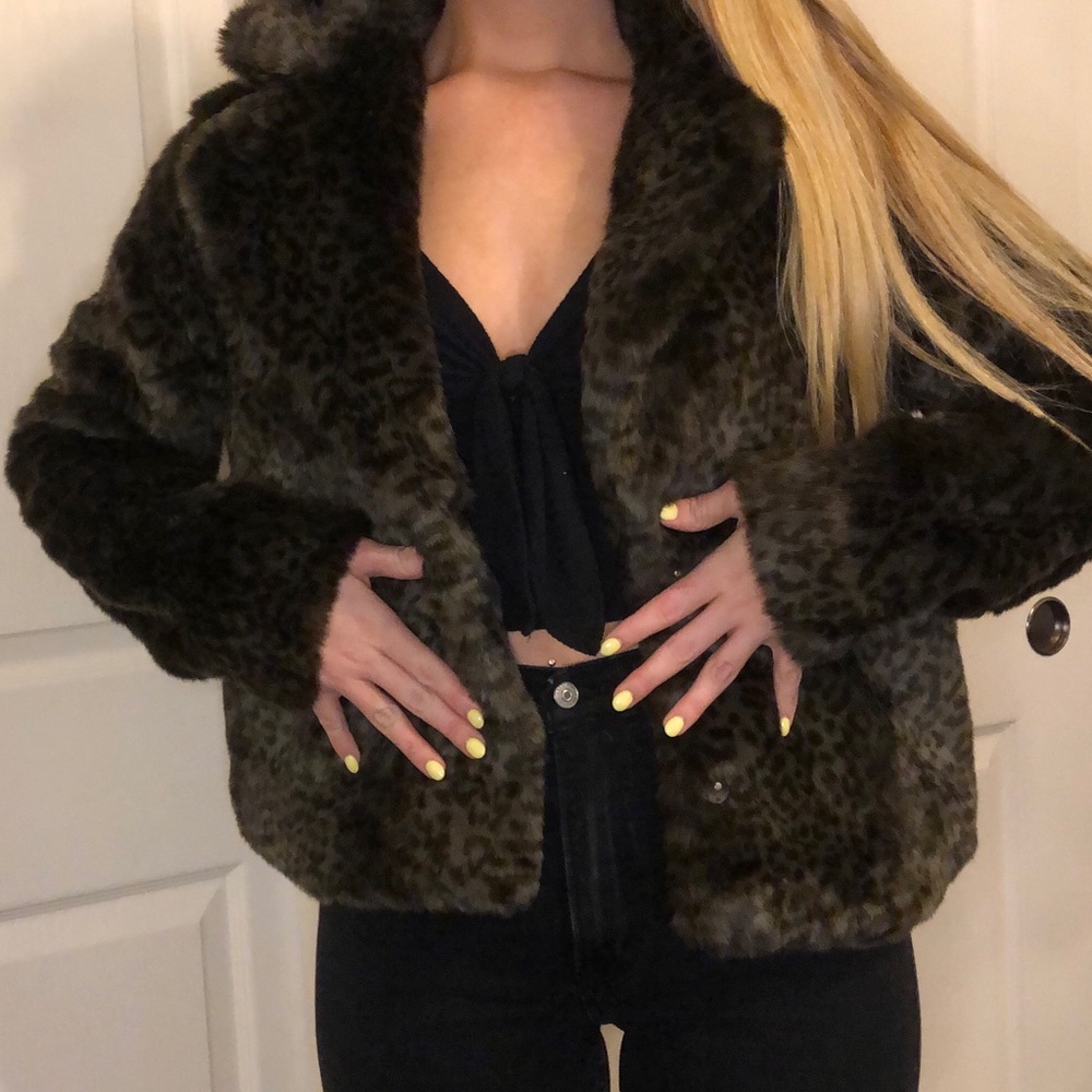 Abercrombie Cropped Faux Jacket